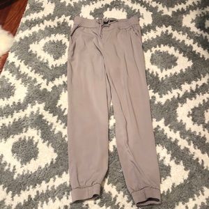 👛3/$10 5/$15 Women’s Beige Dress Pants